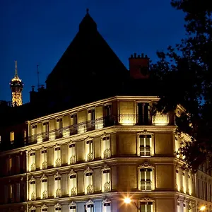 Otel Marceau Champs-elysees, Paris